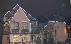 CHEZ MYRIAM Bed&Breakfast studio Parme